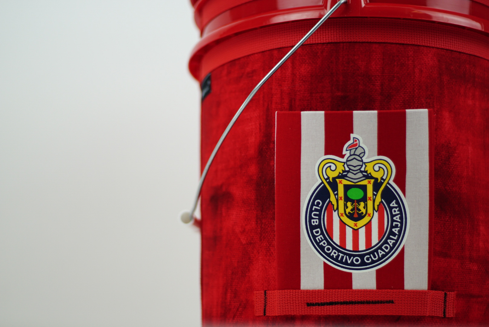Chivas de Guadalajara - PRE-SALE - Bethinketh - Ican Mask & Buckets